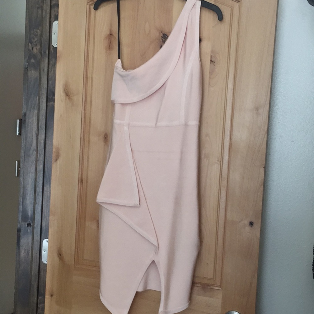 Stunning Elegant mauve one shoulder bandage dress